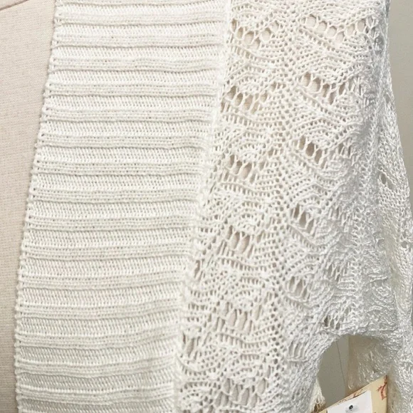 Derek Heart Vintage White Crochet Open Knit Long Sleeve Cropped Cardigan Size L - Picture 4 of 12
